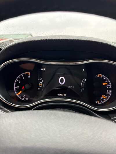 2014 Jeep Grand Cherokee, $11900. Photo 3
