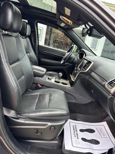 2014 Jeep Grand Cherokee, $11900. Photo 8