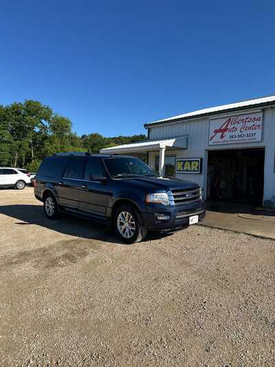 2017 Ford Expedition EL, $14500. Photo 2