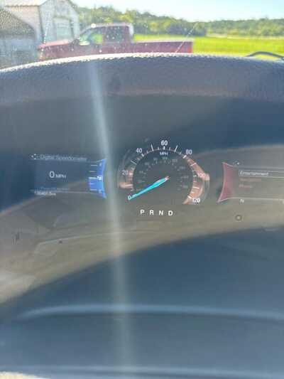 2017 Ford Expedition EL, $14500. Photo 3
