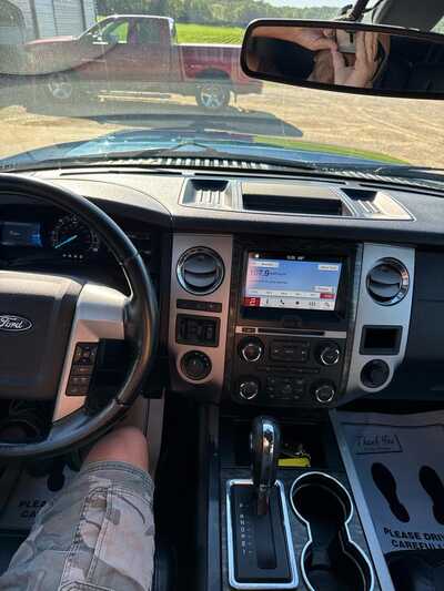 2017 Ford Expedition EL, $14500. Photo 4