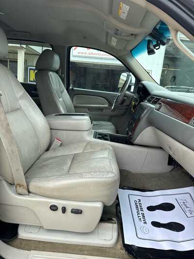 2011 Chevrolet 2500 Crew Cab, $13900. Photo 8