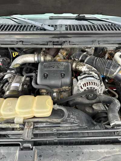 1999 Ford F350 Crew Cab, $7900. Photo 11