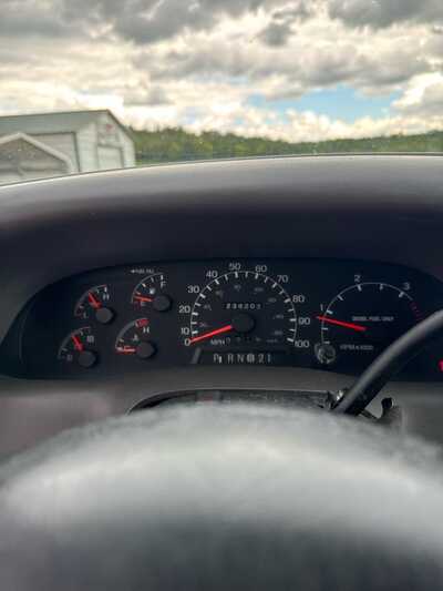 1999 Ford F350 Crew Cab, $7900. Photo 3