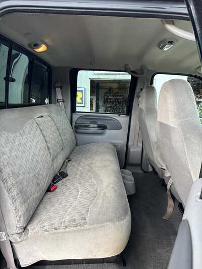 1999 Ford F350 Crew Cab, $7900. Photo 8