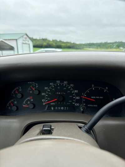 2000 Ford Super Duty, $15900. Photo 3