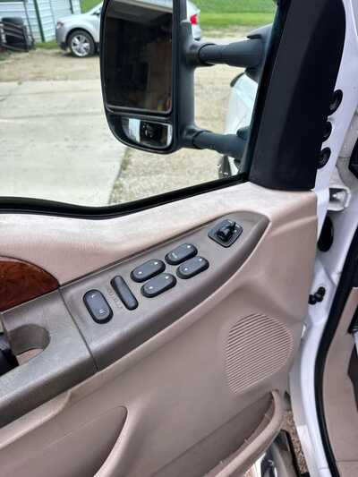 2000 Ford Super Duty, $15900. Photo 5