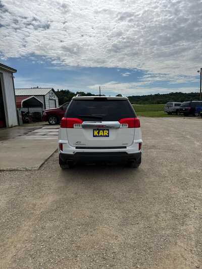 2016 GMC Terrain, $9900. Photo 11
