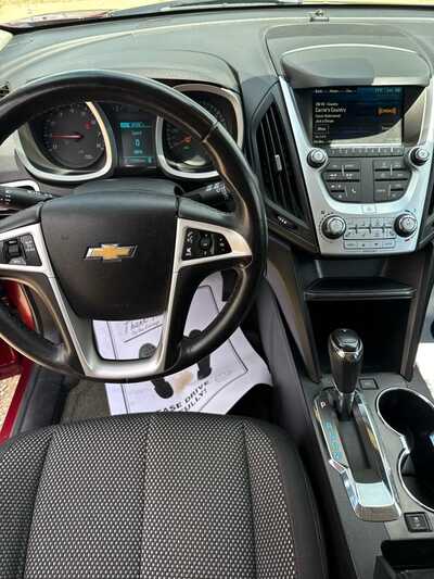 2017 Chevrolet Equinox, $8500. Photo 4