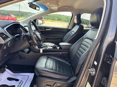 2017 Ford Edge, $13500. Photo 7