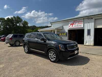 2021 Kia Telluride, $22500. Photo 2