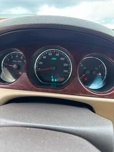2007 Buick Lucerne, $5900. Photo 3