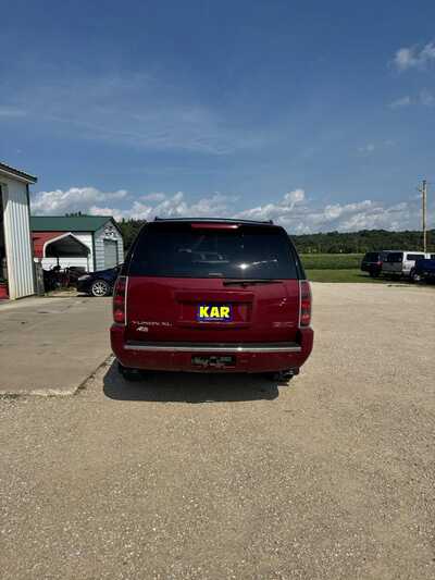 2007 GMC Yukon XL, $4900. Photo 12