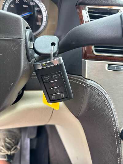 2014 Cadillac Escalade, $14900. Photo 8