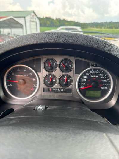 2004 Ford F150 Crew Cab, $2500. Photo 3
