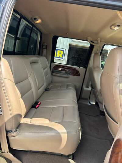 2001 Ford F250 Crew Cab, $6500. Photo 8