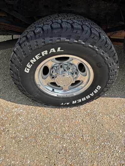 2001 Ford F250 Crew Cab, $6500. Photo 9