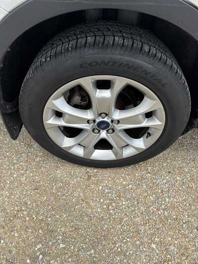 2016 Ford Escape, $11900. Photo 11
