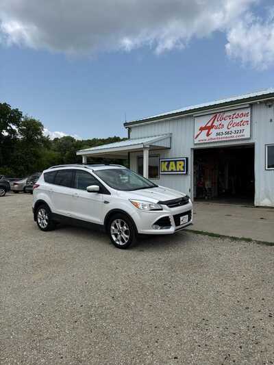 2016 Ford Escape, $11900. Photo 2