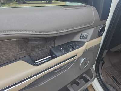 2020 Ford Expedition, $23500. Photo 10