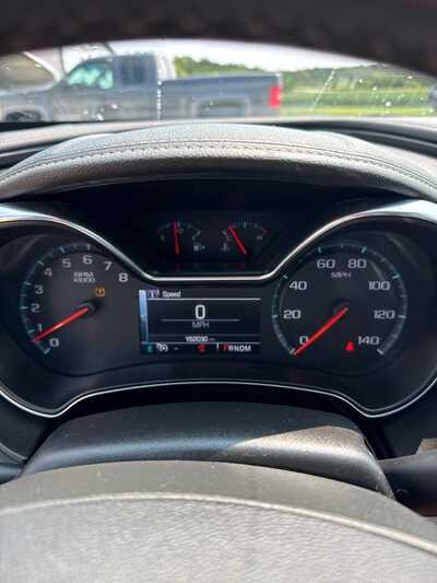 2015 Chevrolet Impala, $8900. Photo 3