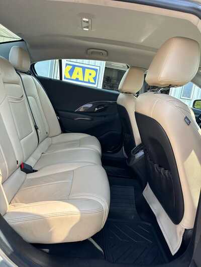 2016 Buick LaCrosse, $9500. Photo 9