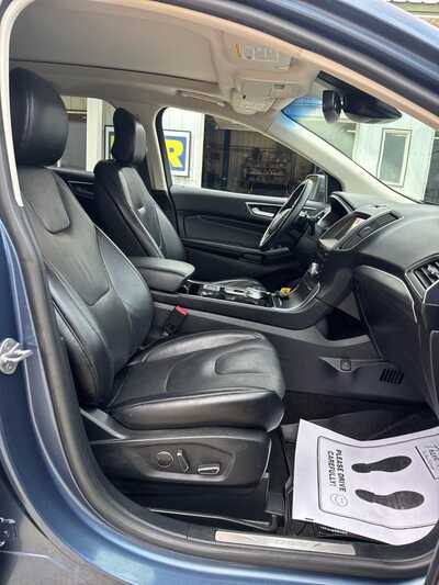 2019 Ford Edge, $11500. Photo 8