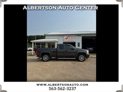 2011 Chevrolet 1500 Ext Cab, $13900. Photo 1