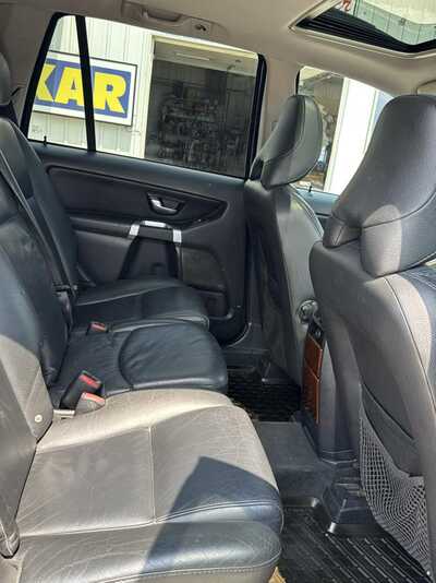 2007 Volvo XC90, $3500. Photo 8