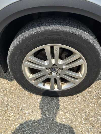 2007 Volvo XC90, $3500. Photo 9