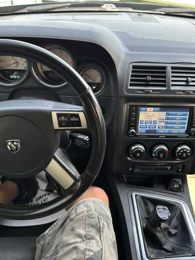 2010 Dodge Challenger, $14900. Photo 4