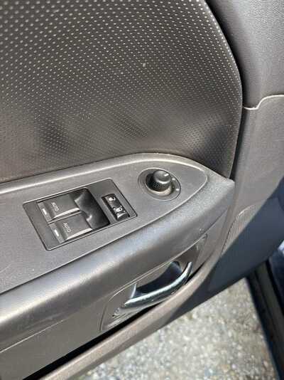 2010 Dodge Challenger, $14900. Photo 5