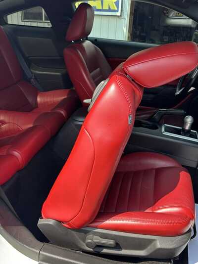 2007 Ford Mustang, $15900. Photo 9