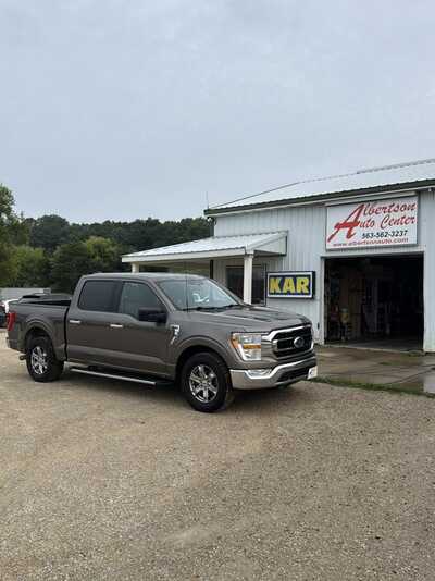 2023 Ford F150 Crew Cab, $28900. Photo 2