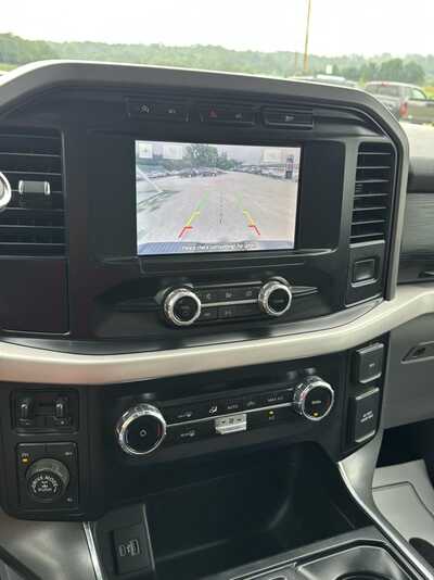 2023 Ford F150 Crew Cab, $28900. Photo 5