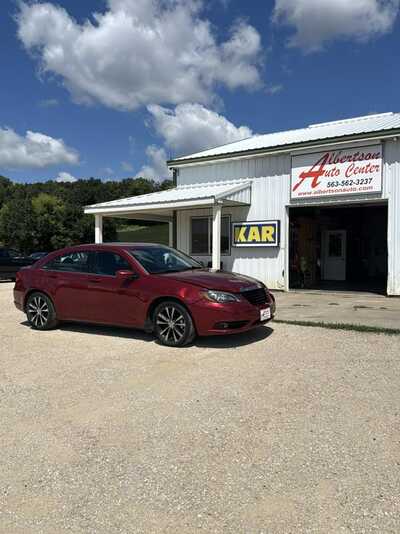 2014 Chrysler 200, $3500. Photo 2