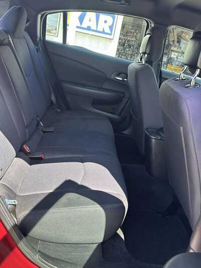2014 Chrysler 200, $3500. Photo 9