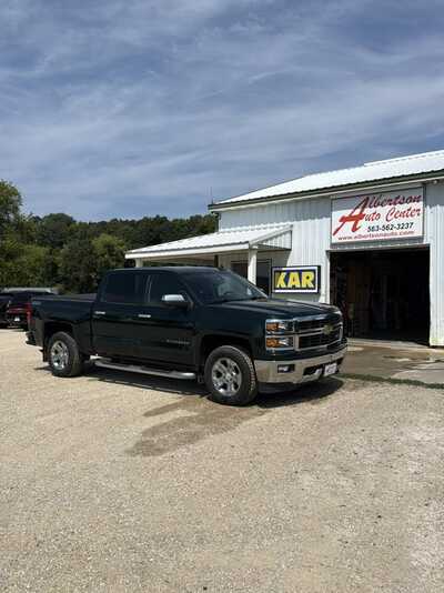 2015 Chevrolet 1500 Crew Cab, $14900. Photo 2