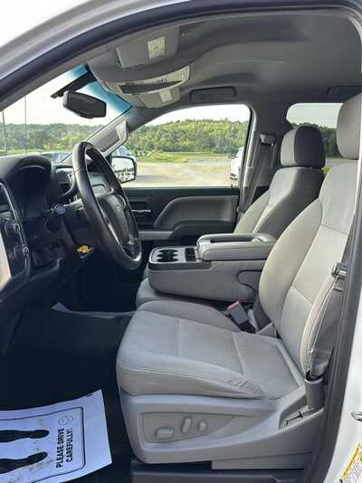 2015 Chevrolet 1500 Crew Cab, $11900. Photo 7