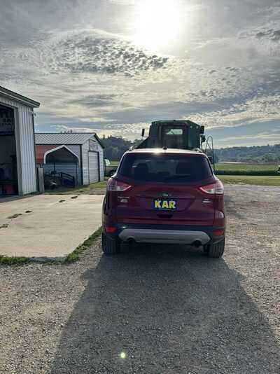 2014 Ford Escape, $4900. Photo 9