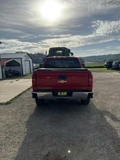 2017 Chevrolet 1500 Crew Cab, $12900. Photo 10