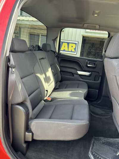 2017 Chevrolet 1500 Crew Cab, $12900. Photo 8