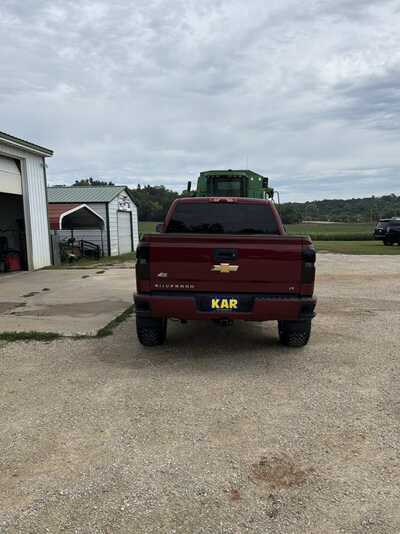 2017 Chevrolet 1500 Crew Cab, $18500. Photo 11