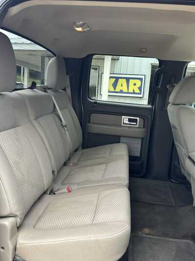 2010 Ford F-150, $3900. Photo 9