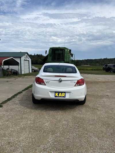 2011 Buick Regal, $6900. Photo 11