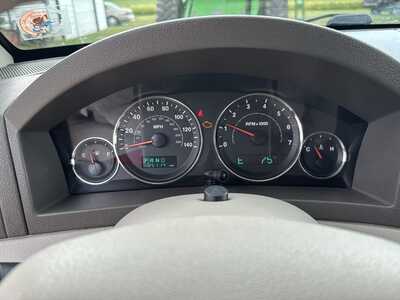2007 Jeep Grand Cherokee, $3900. Photo 3