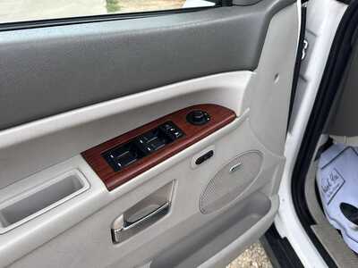 2007 Jeep Grand Cherokee, $3900. Photo 5
