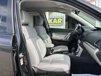 2018 Subaru Forester, $17900. Photo 8