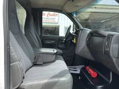 2009 Chevrolet Van,Cargo, $8900. Photo 7