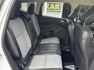 2018 Ford Escape, $10900. Photo 8